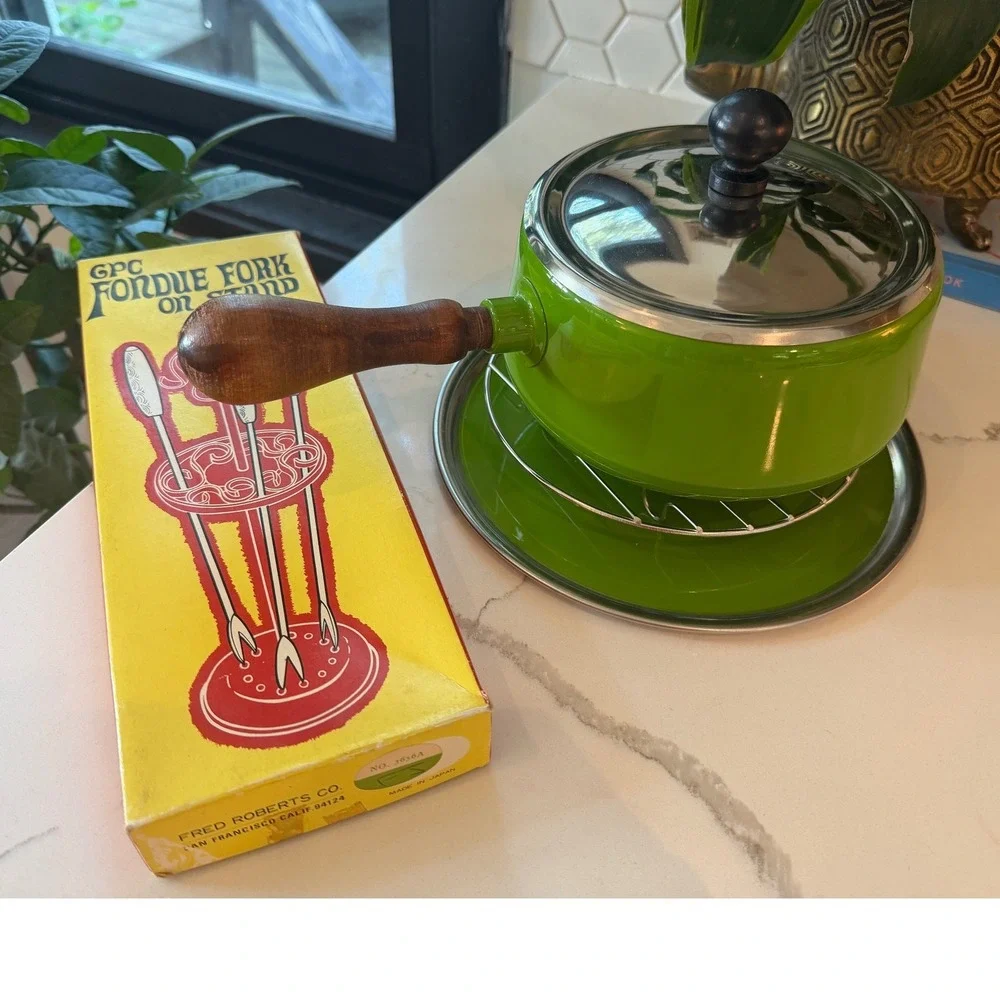 Vintage 1970s Fred Roberts Co Avocado Green Enamel Fondue Set & Fork Set Japan